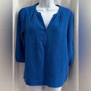 J. Jill Textured V-Neck Tunic Top in Royal Blue